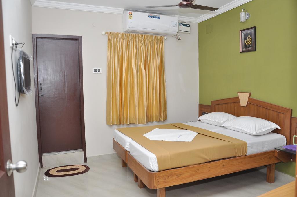 Hotel Central Residency Chennai Exterior foto